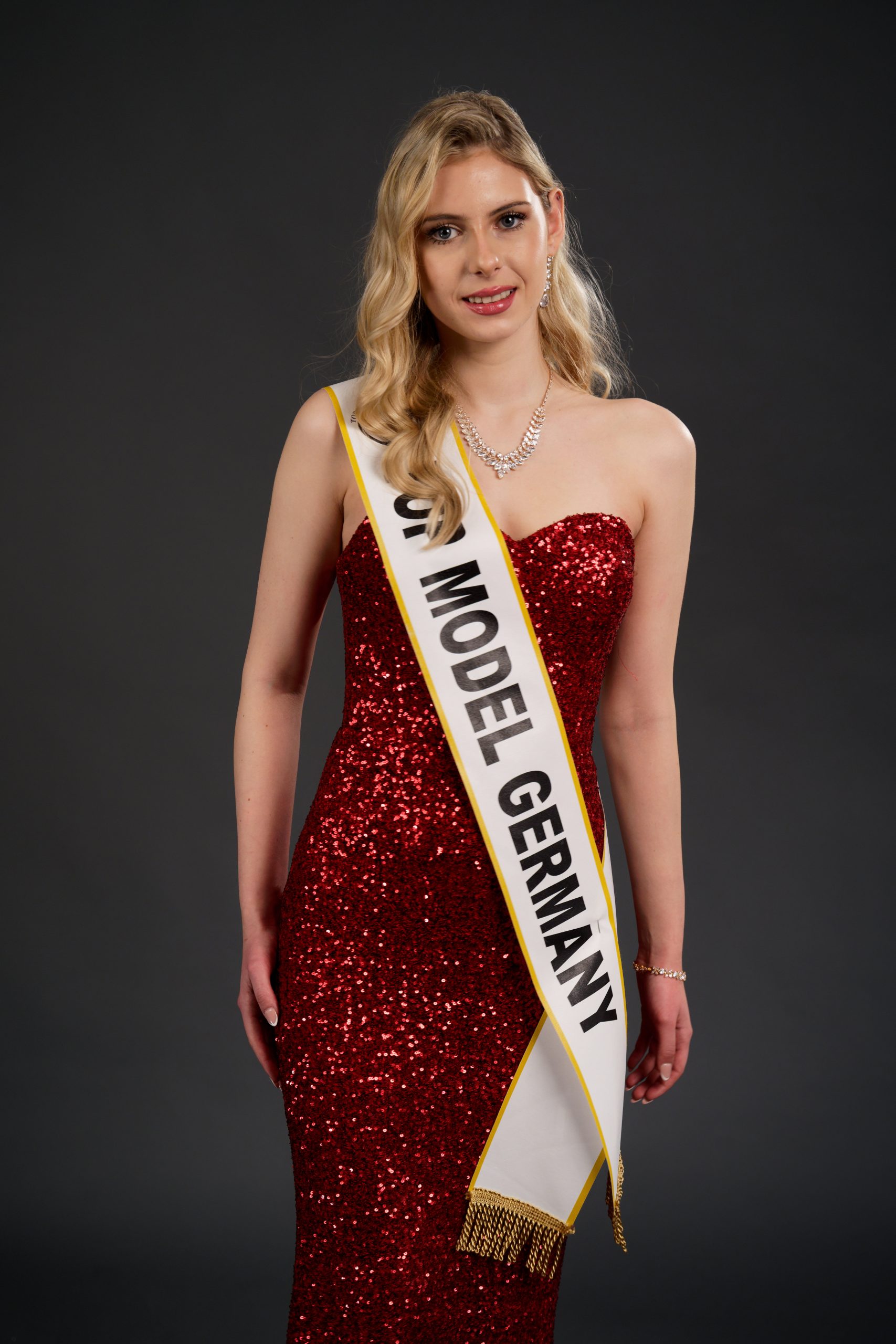 miss-germany-organisation-top-model-gewinner-vanessa-luisa-dyrda